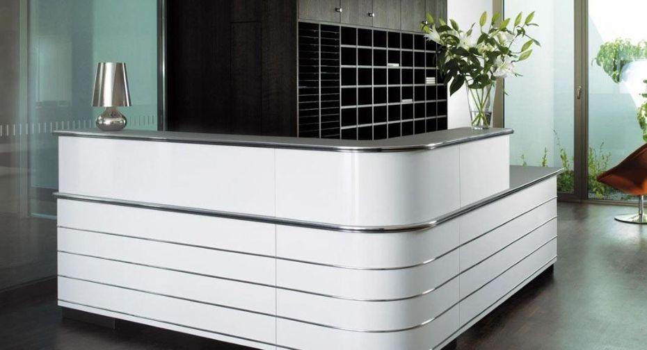 5 New L-Shaped Reception Desks For 2024