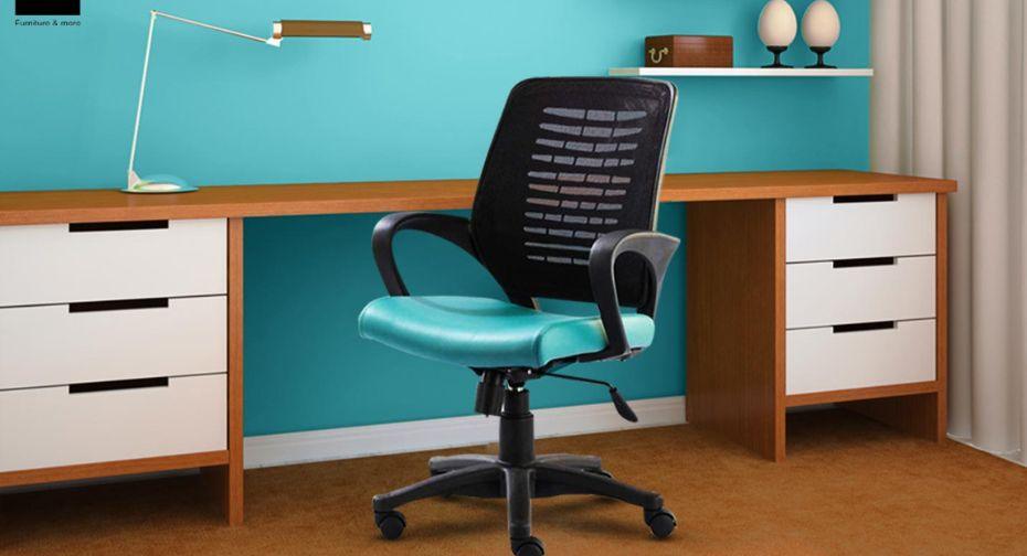 Improve Productivity With The Best Study Chairs