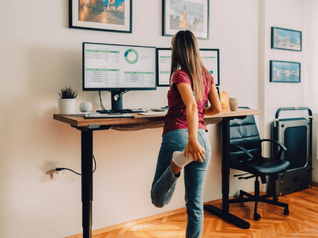 Benefits Of A Sit And Stand Desk