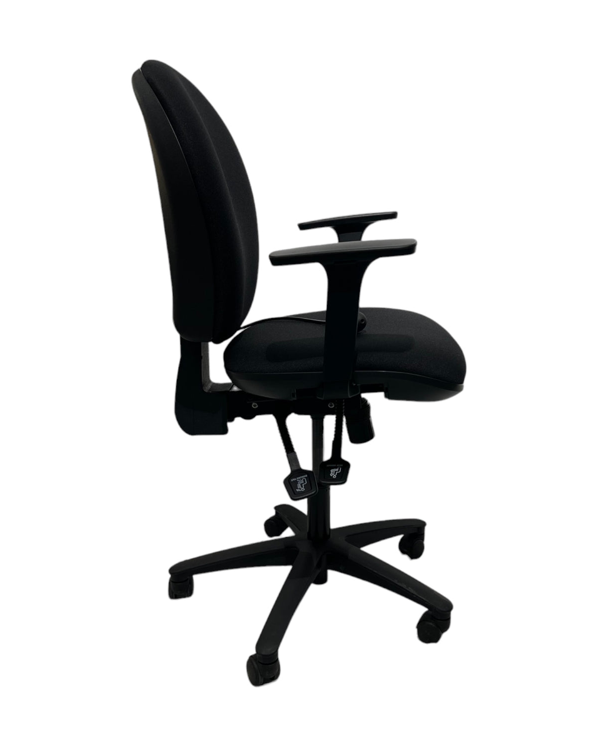 Kinetic 4 upholstered operator chair